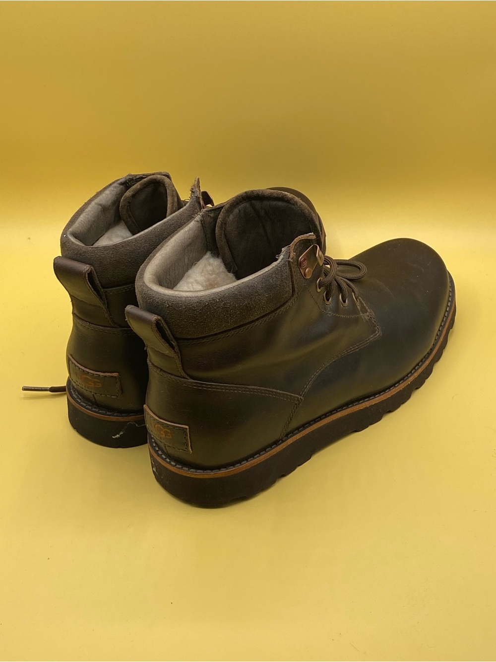 UGG Men's Dark Brown Leather Ankle Boots - Picture 4 of 4